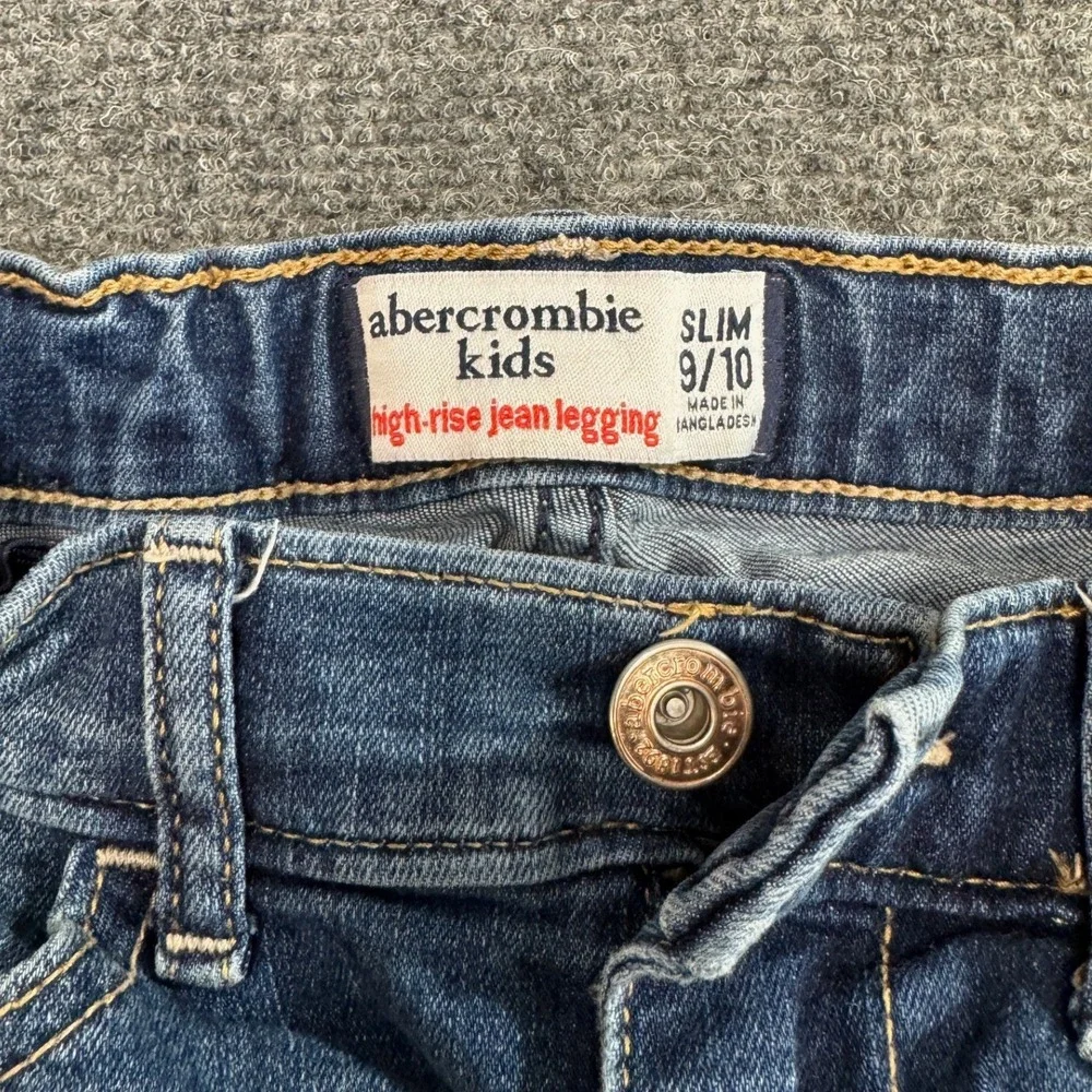 Abercrombie Kids High Rise Jean Legging Slim 9/10 Distressed Frayed Hem Denim